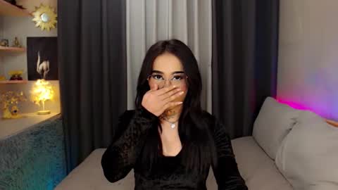 kim online show from 01.21.25