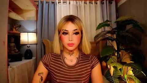 kim online show from 11.25.25