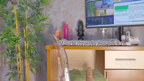 Anna online show from 01.11.25