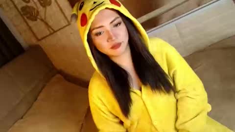 Snapshot of yourdevilsweettsx chatting on 12.05.25 JEN online show from 12.05.25