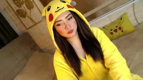 Snapshot of yourdevilsweettsx chatting on 12.21.25 JEN online show from 12.21.25