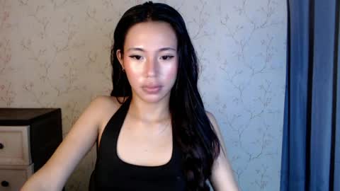 Snapshot of yourdreamgirlgwen chatting on 07.25.26 GWENI online show from 07.25.26