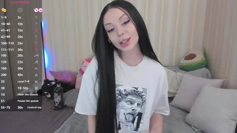 Mary online show from 12.27.24