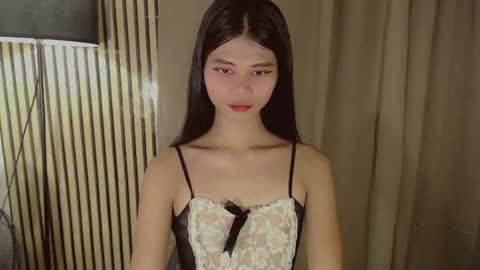 Vivian online show from 01.11.26