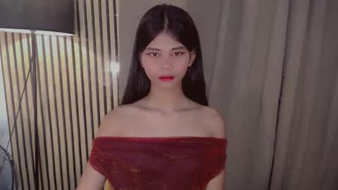 Vivian online show from 01.14.26