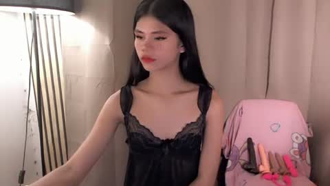 Vivian online show from 06.30.26
