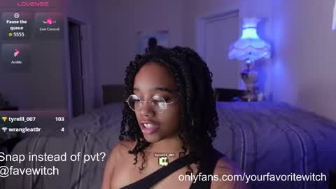 Naava online show from 09.18.25