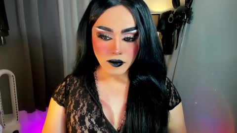  not into STINGY and CHEAP people online show from 12.14.25