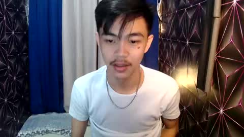 Snapshot of yourguy_josh23 chatting on 12.22.24 Josh online show from 12.22.24