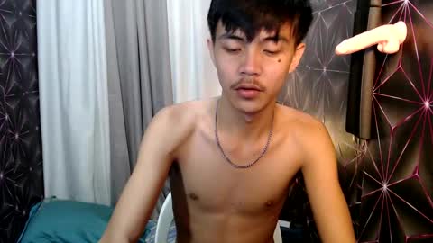 Snapshot of yourguy_josh23 chatting on 03.12.25 Josh online show from 03.12.25