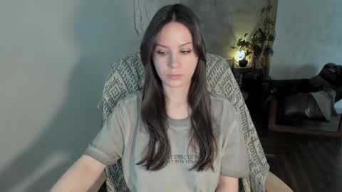 Snapshot of yourher0in chatting on 01.07.26 Aida online show from 01.07.26