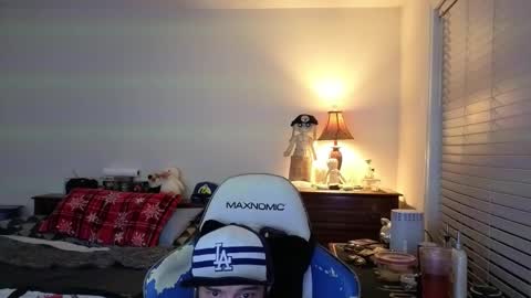 Snapshot of yourhighnessthis9inch chatting on 03.25.26 Sh online show from 03.25.26