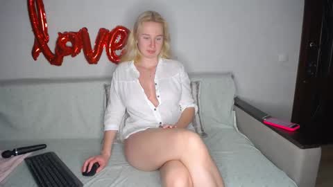 Iamyourdream online show from 02.27.25