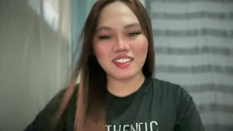yourhotgirl_lyn online show from 06.23.26