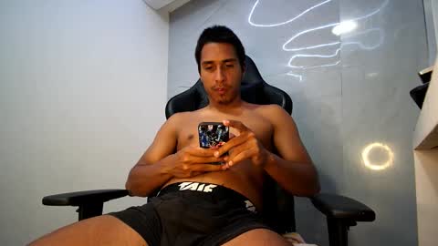 Snapshot of yourlatinmamba chatting on 10.27.25 Your Latin Mamba online show from 10.27.25