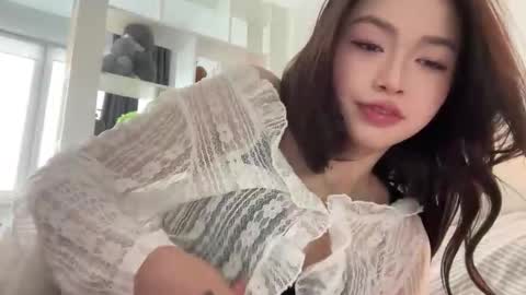 yourlittlesunrise_ online show from 02.20.26