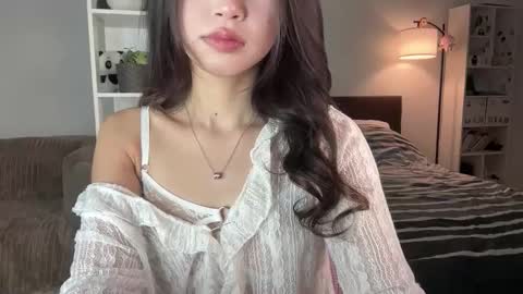 yourlittlesunrise_ online show from 03.29.26