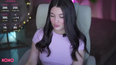 L O L A online show from 04.07.26