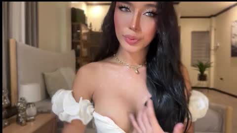 Pearl online show from 10.22.25