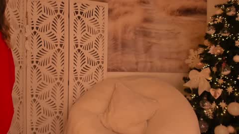 Sarah online show from 12.14.24