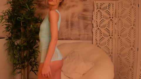 Sarah online show from 01.28.25