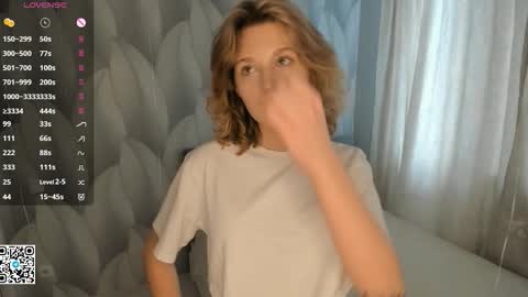 Snapshot of yourmuseee chatting on 03.01.26 Sonya online show from 03.01.26