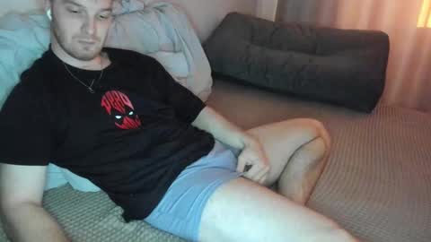 Snapshot of yournomad chatting on 09.23.25 Your Nomad online show from 09.23.25