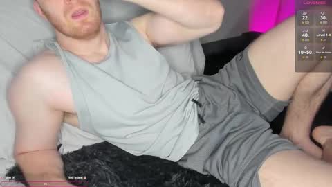 Snapshot of yournomad chatting on 11.06.25 Your Nomad online show from 11.06.25