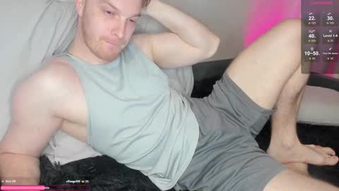 Snapshot of yournomad chatting on 11.18.25 Your Nomad online show from 11.18.25