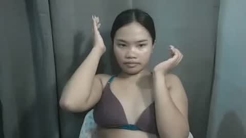 Snapshot of yourpinay_belle chatting on 03.29.26 Belle online show from 03.29.26