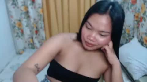 Snapshot of yourpinay_belle chatting on 04.17.26 Belle online show from 04.17.26