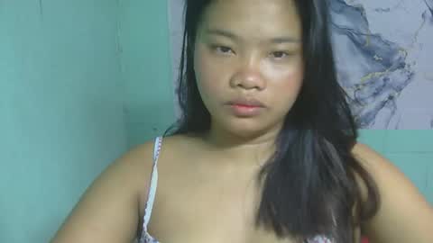 Snapshot of yourpinay_belle chatting on 05.18.26 Belle online show from 05.18.26