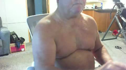 Snapshot of yourpoppi55 chatting on 06.15.26 yourpoppi55 online show from 06.15.26