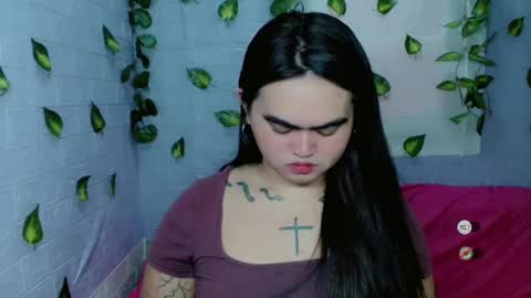 yourprincessthea online show from 03.12.25