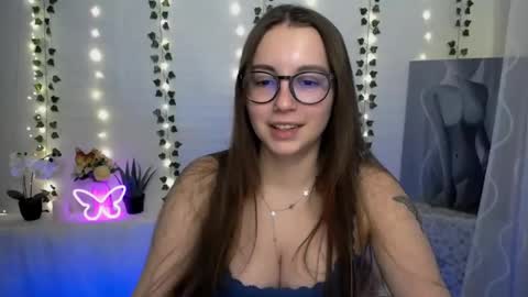 Happy online show from 01.24.25