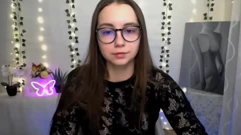 Happy online show from 02.21.25