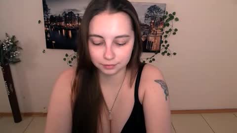 Happy online show from 02.25.26