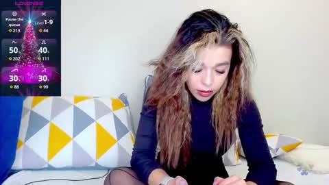 yoursoul_mila online show from 01.11.25