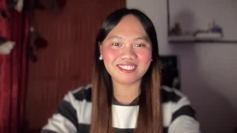 Snapshot of yourspecialgirl_rhea chatting on 02.26.26 yourspecialgirl_rhea online show from 02.26.26