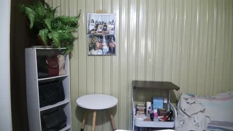 yoursubmissive_larah online show from 05.11.26