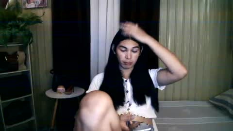 yoursubmissive_larah online show from 06.23.26
