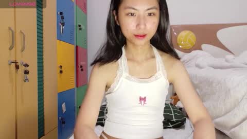 Kiwi online show from 10.14.25