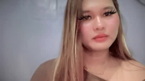 Snapshot of yoursweetgirl_zia chatting on 05.12.26 yoursweetgirl_zia online show from 05.12.26