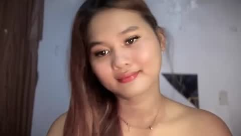 Snapshot of yoursweetgirl_zia chatting on 05.14.26 yoursweetgirl_zia online show from 05.14.26