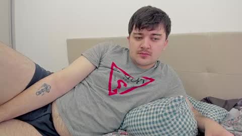 Snapshot of yourtotoro chatting on 02.04.25 Mike online show from 02.04.25