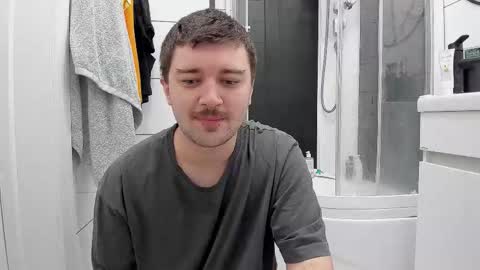 Snapshot of yourtotoro chatting on 09.09.25 Mike online show from 09.09.25