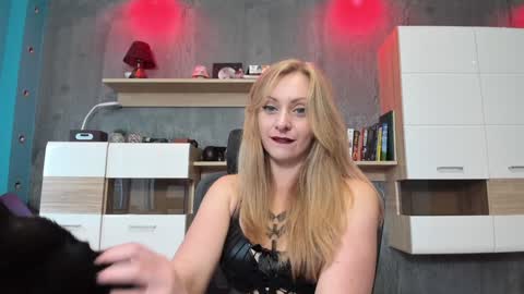 YourVenus00 -Follow my OF online show from 12.09.24