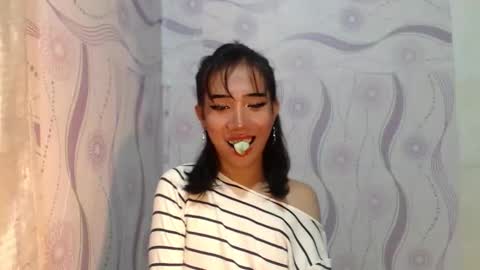 yourwife_material99 online show from 04.03.26