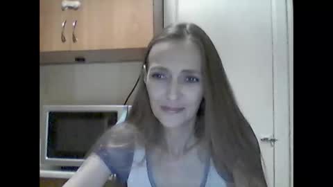 Snapshot of youur_light chatting on 11.18.25 Youur light online show from 11.18.25