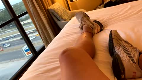 Snapshot of youwannacum2803 chatting on 09.26.25 youwannacum2803 online show from 09.26.25